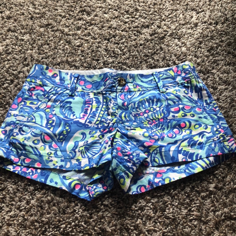 Lilly Pulitzer Shorts - Picture 1 of 3